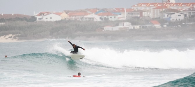 Wellenreiten in Portugal – Ein Surftrip ans Ende Europas